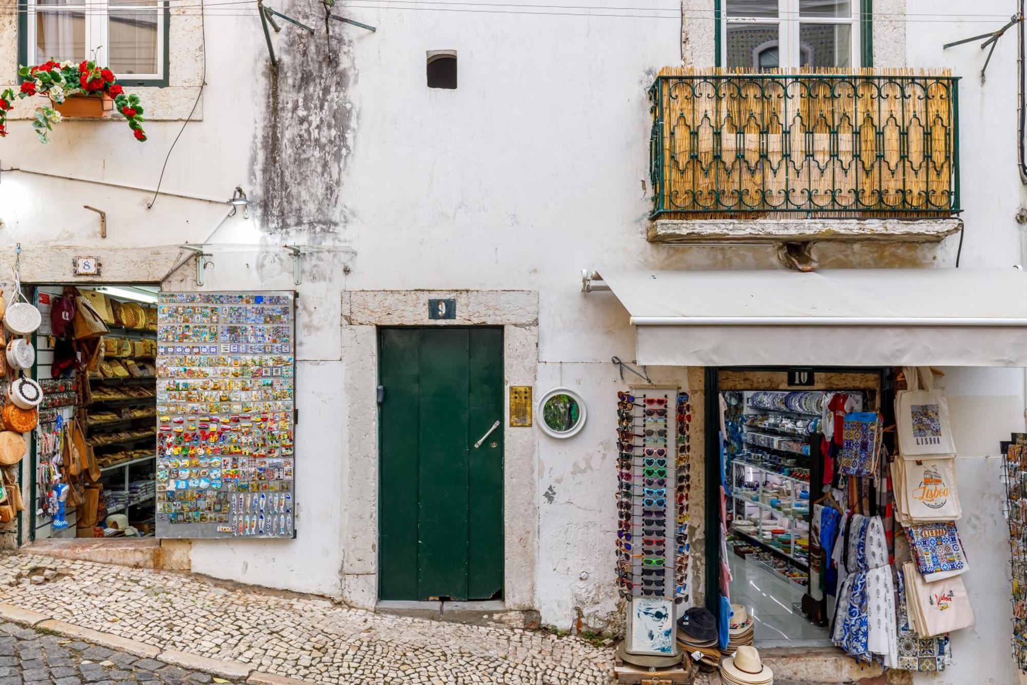 Sublime Apt Medieval Alfama Lisboa Exteriör bild